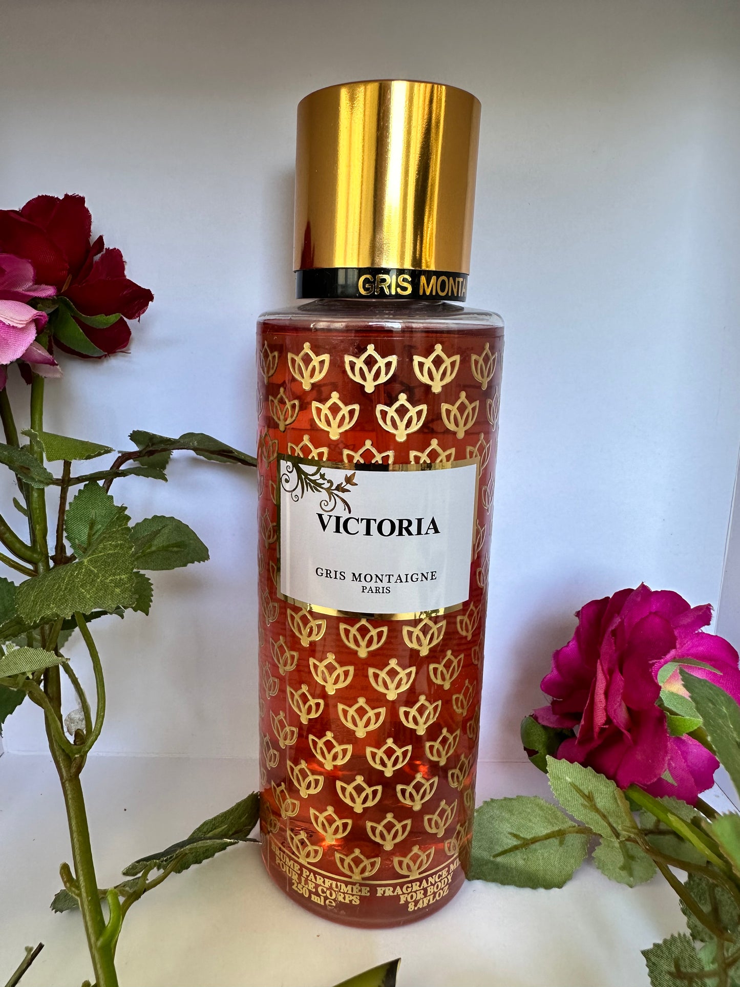 Brume parfumée Victoria 250ml – Gris Montaigne Paris NADIABENSHOP