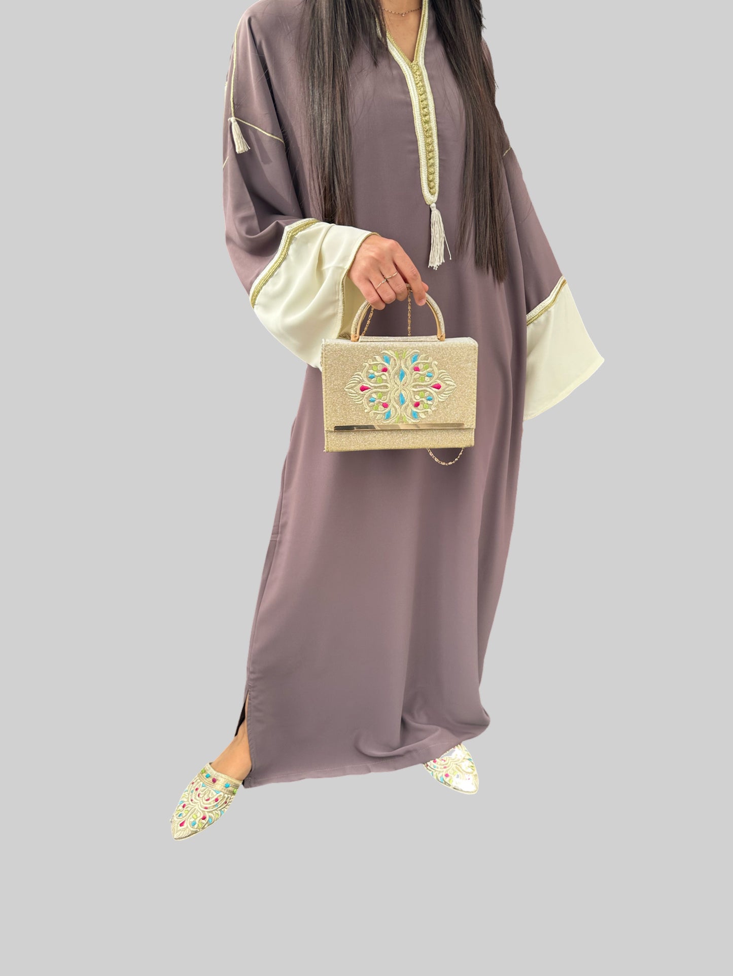 Caftan à col officier et manches contrastées